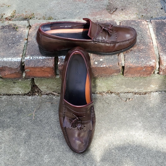 Cole Haan size 12 men's loafers with tassels EUC - Picture 4 of 11